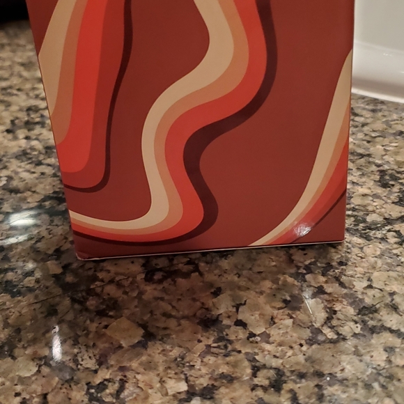 Wakeheart Pumkin Spice Candle - Picture 5 of 8